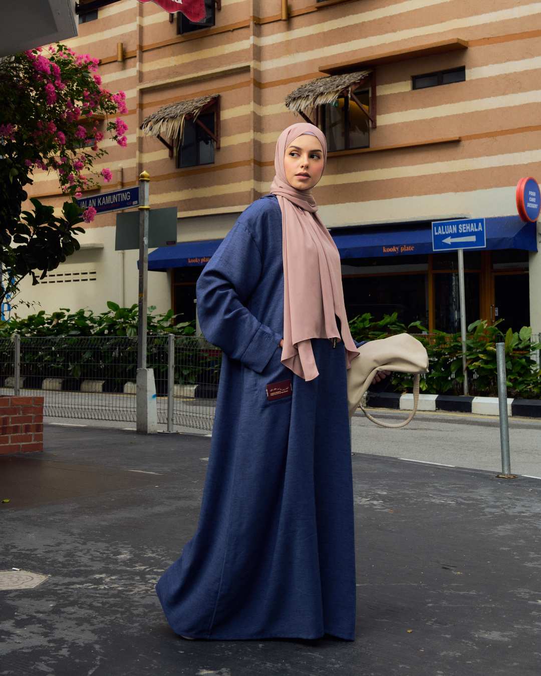 YARAA Hoodie - Nunha OnlinenNH-J-YARA-DNM-FS