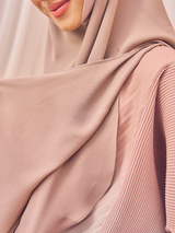 Maira Khimar