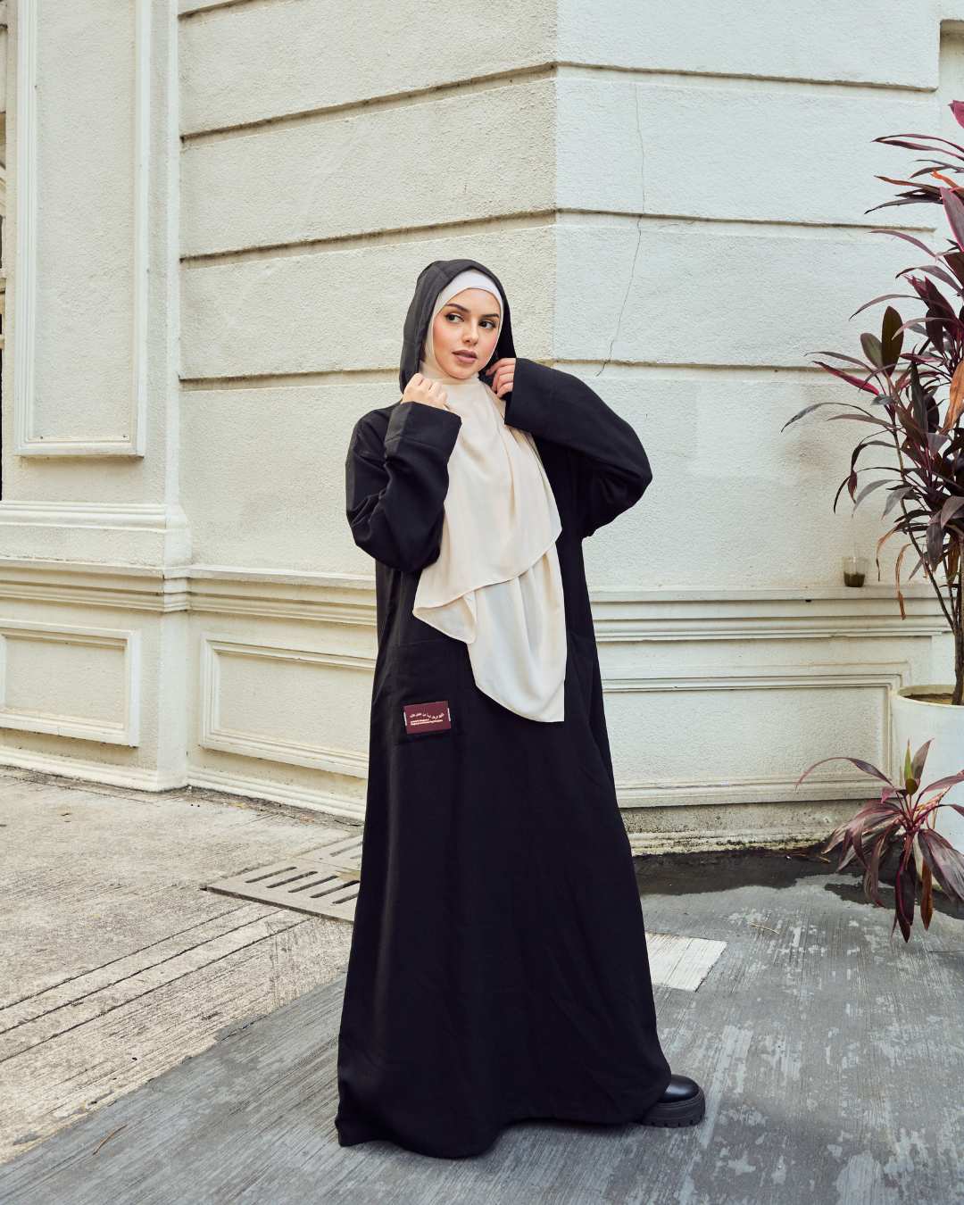 YARAA Hoodie - Nunha OnlinenNH-J-YARA-BLK-FS