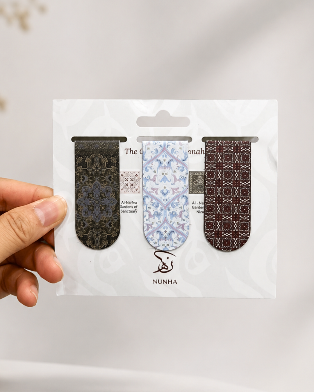 Magnetic Bookmark Nunha