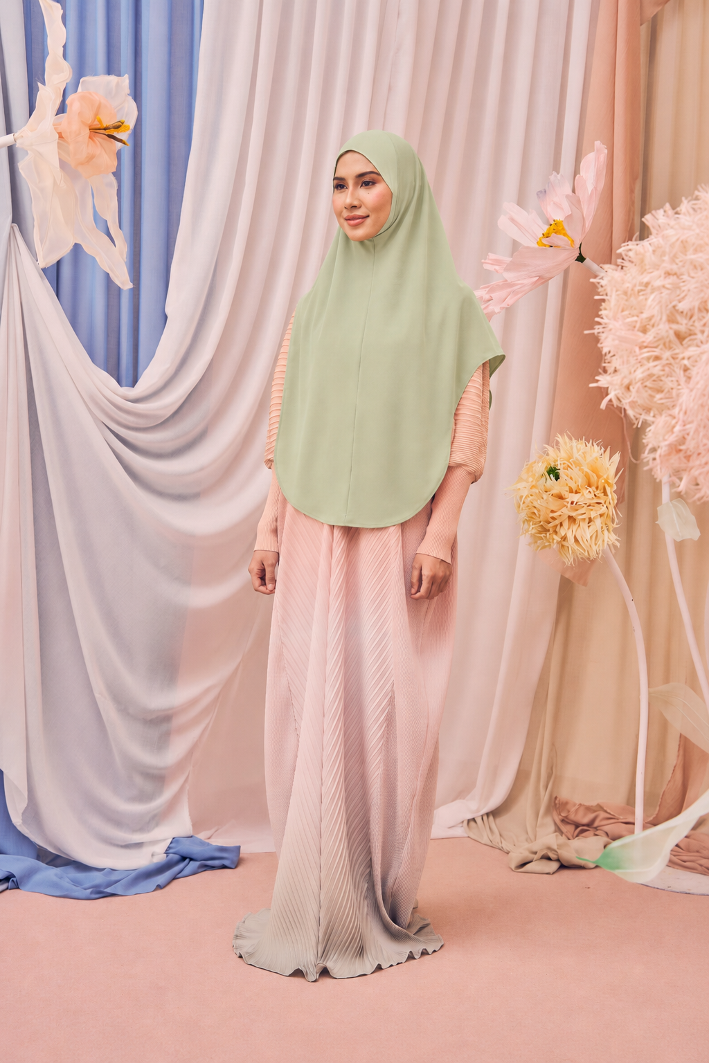 Maira Khimar