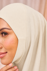 Maira Khimar