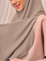 Maira Khimar