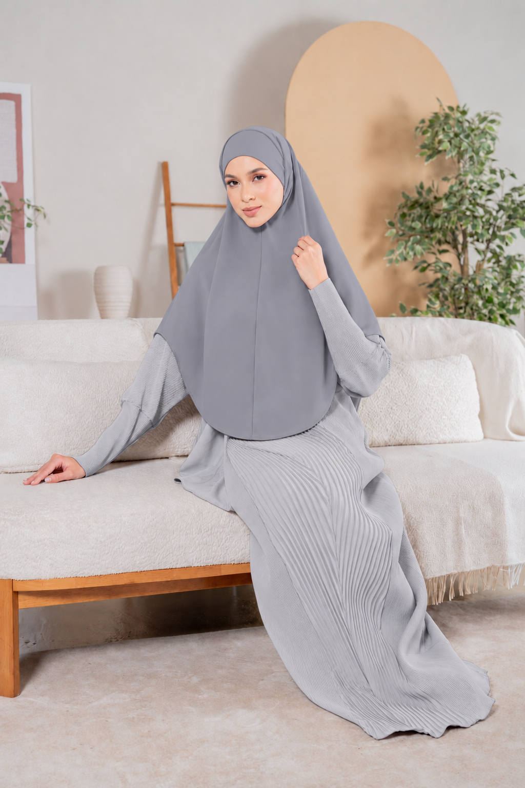 Maira Khimar