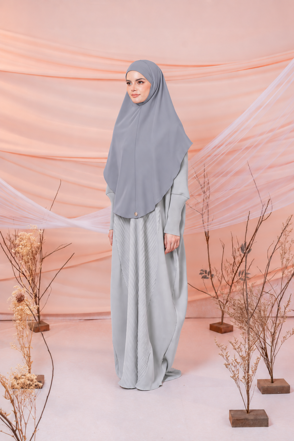 Maira Khimar