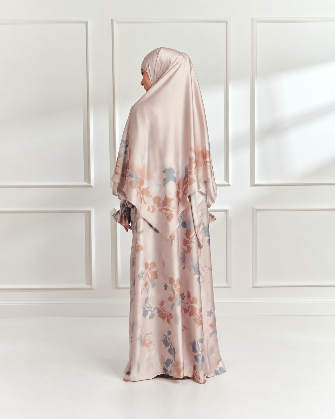 Dress Sakeena