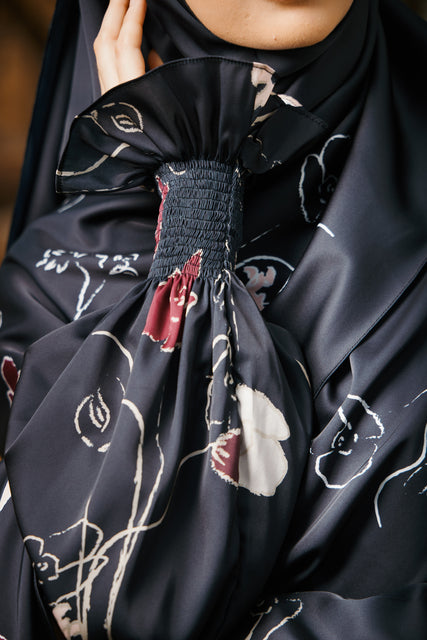 Abaya Sakeena