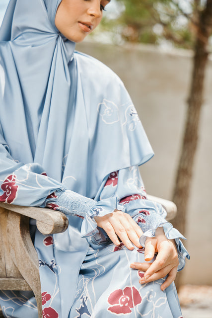 Abaya Sakeena