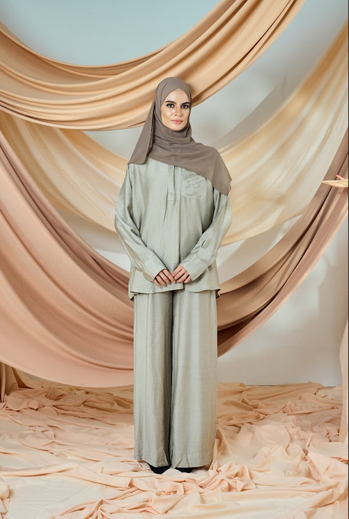 Samraa Collection