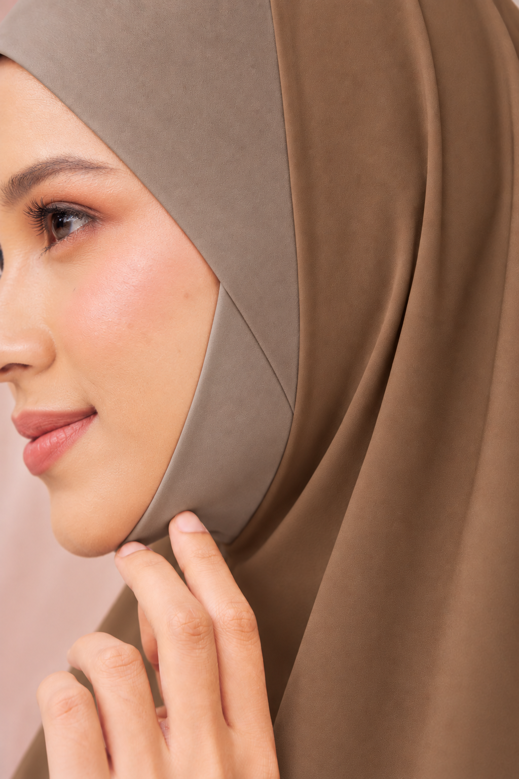 Maira Khimar